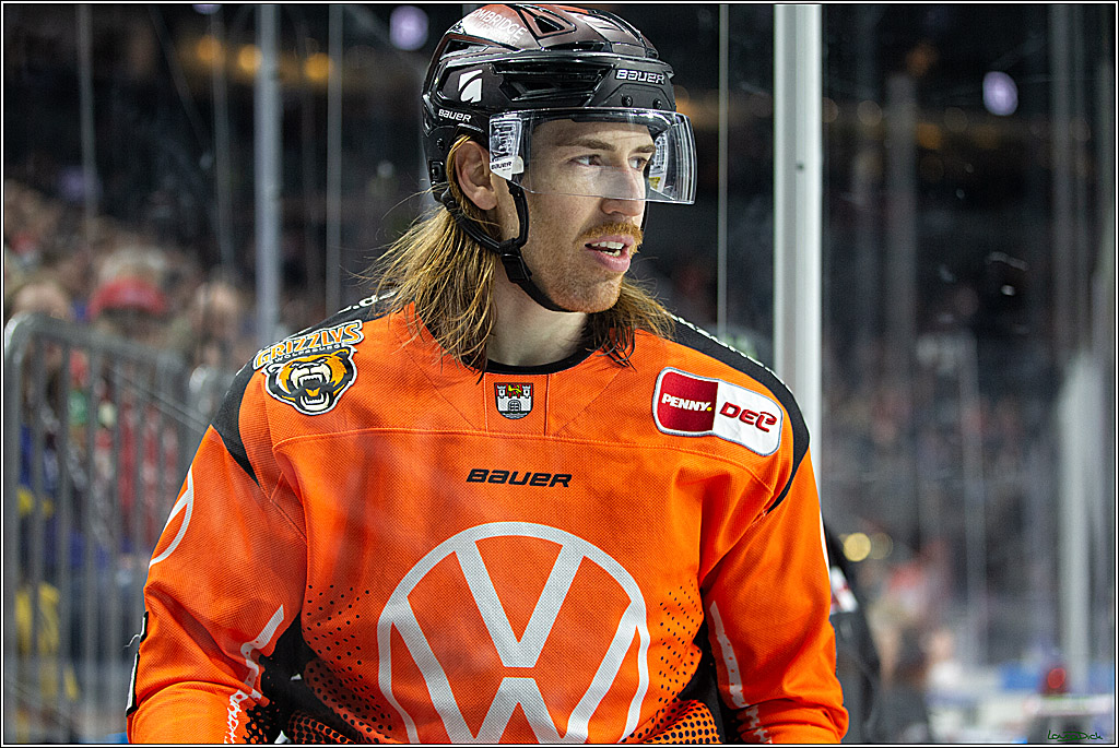 PENNY DEL; Koelner Haie- Fishtown Pinguins Bremerhaven; Koeln, 25.11.2021